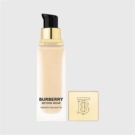 burberry 455004665|Beyond Wear Perfecting Matte Foundation .